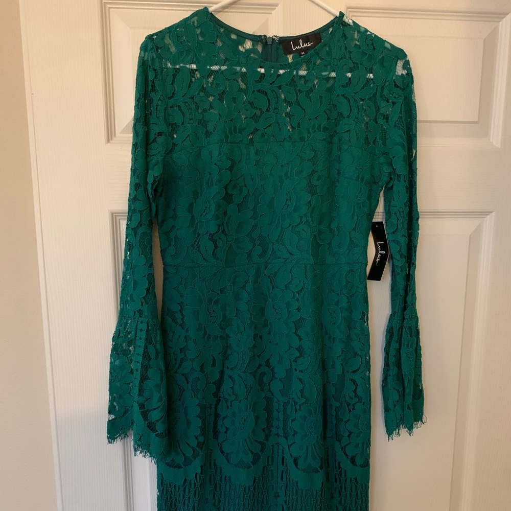 Emerald green lace long sleeved dress